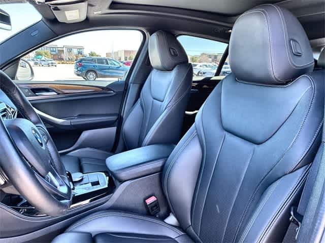 Thumbnail: 2022 BMW X4 - 17