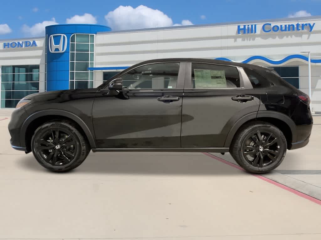 Thumbnail: 2026 Honda HR-V - 2