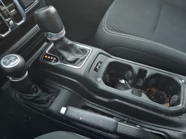 Thumbnail: 2021 Jeep Gladiator - 13