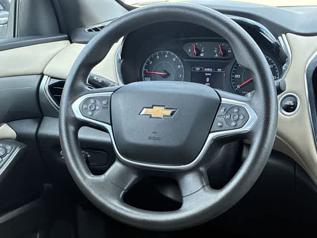 Thumbnail: 2023 Chevrolet Traverse - 23