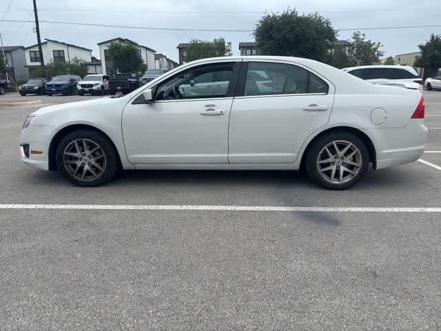 Thumbnail: 2011 Ford Fusion - 2