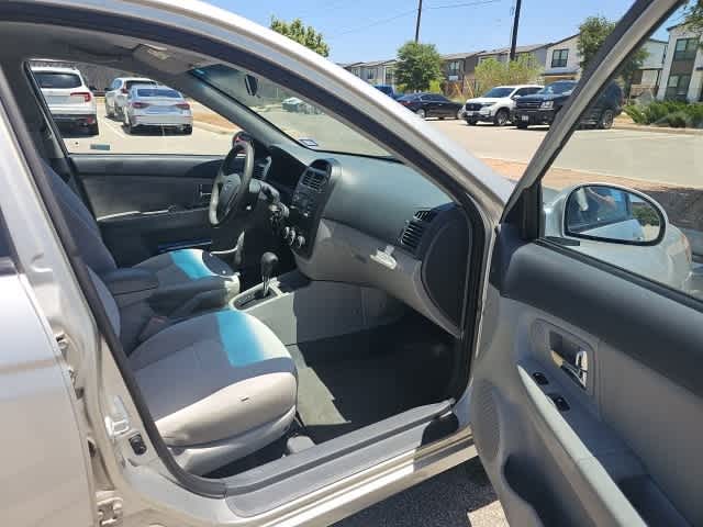 Thumbnail: 2009 Kia Spectra - 21