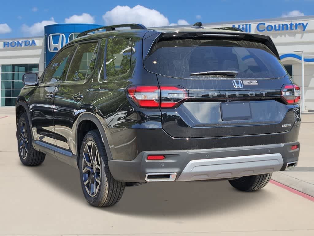 Thumbnail: 2025 Honda Pilot - 2