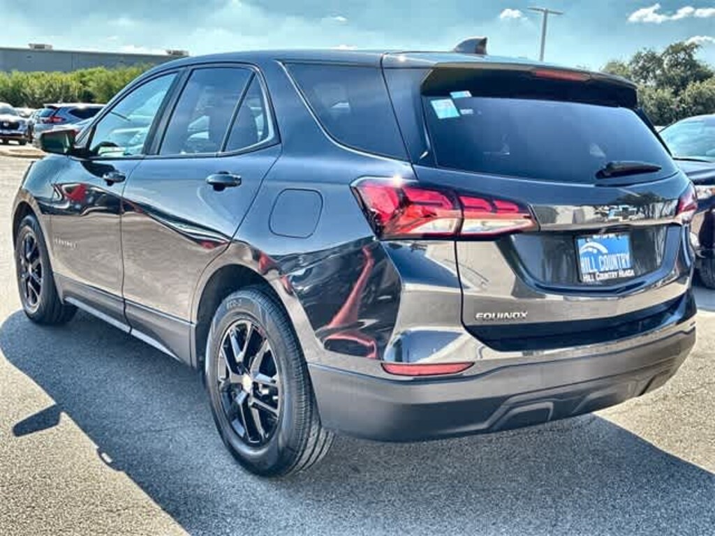 Used 2022 Chevrolet Equinox LS w/1LS SUV