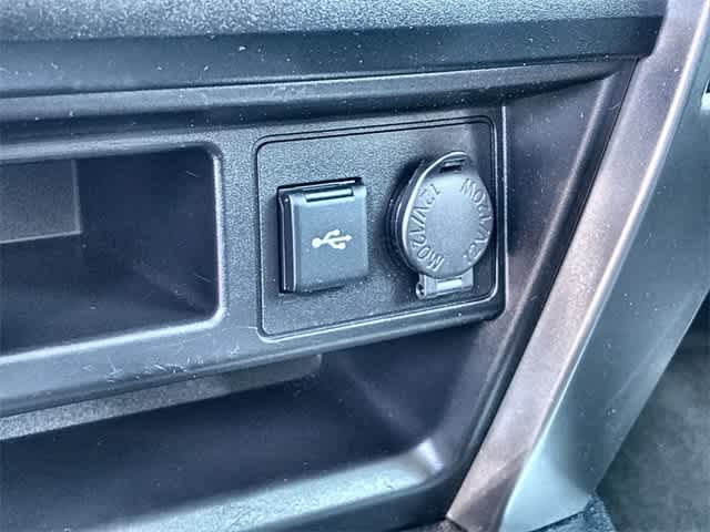 Thumbnail: 2023 Toyota 4Runner - 32