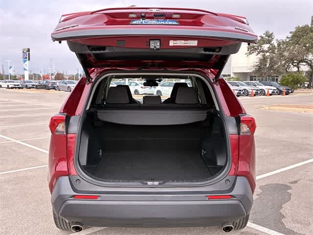 Thumbnail: 2022 Toyota RAV4 - 37