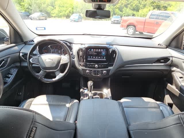 Thumbnail: 2019 Chevrolet Traverse - 17