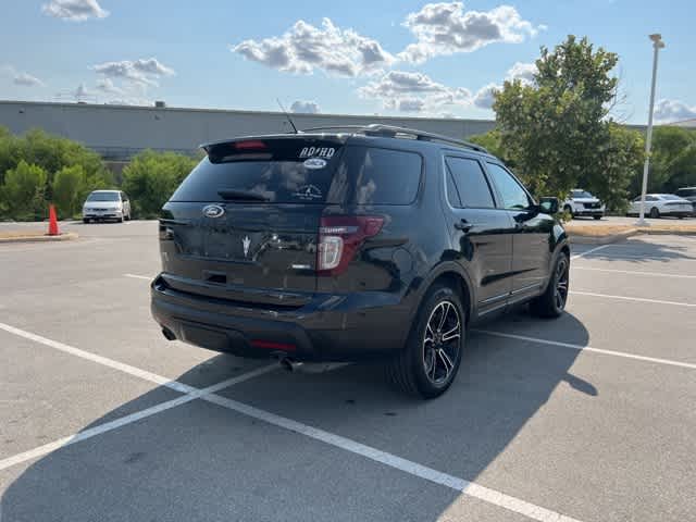 Thumbnail: 2015 Ford Explorer - 5