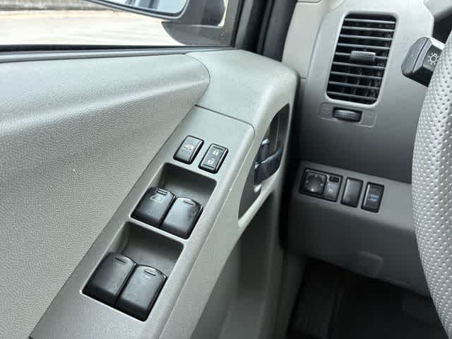 Thumbnail: 2014 Nissan Frontier - 37