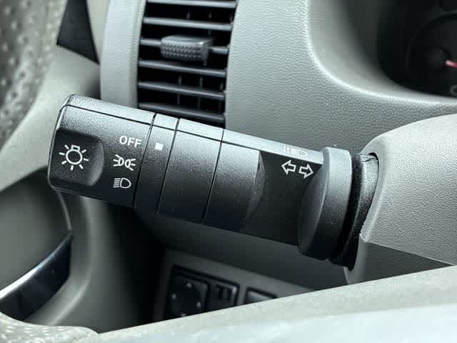 Thumbnail: 2014 Nissan Frontier - 27