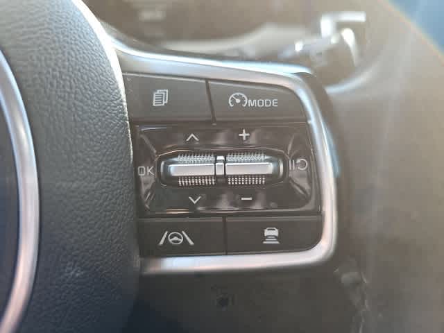 Thumbnail: 2023 Kia Sorento - 14