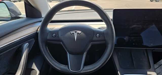 Thumbnail: 2023 Tesla Model 3 - 16