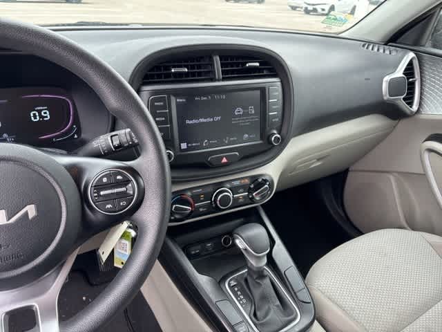 Thumbnail: 2023 Kia Soul - 18