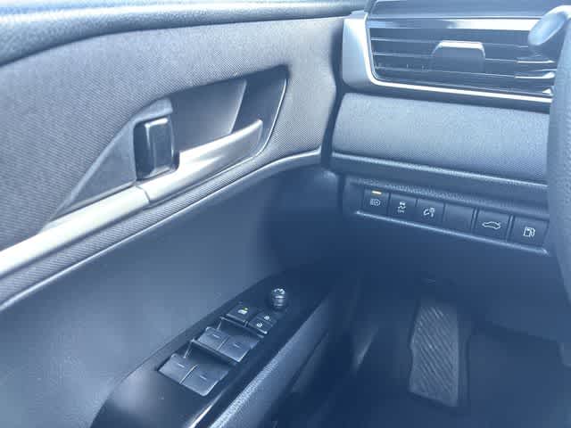 Thumbnail: 2025 Toyota Camry - 38