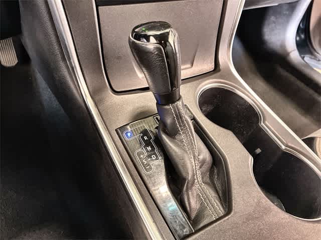 Thumbnail: 2016 Toyota Camry - 32