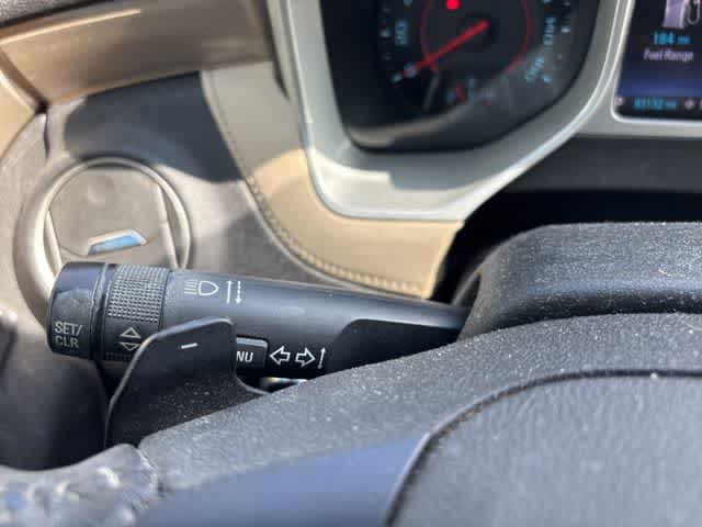 Thumbnail: 2015 Chevrolet Camaro - 17