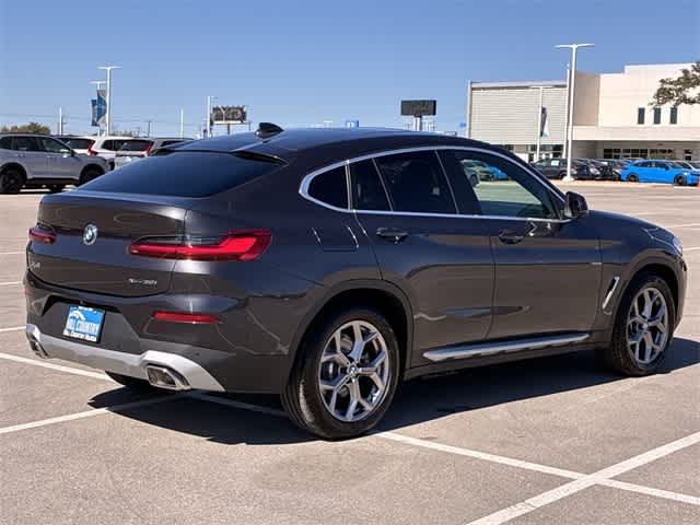 Thumbnail: 2022 BMW X4 - 6