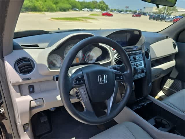 Thumbnail: 2015 Honda Pilot - 2