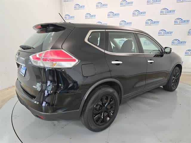 Thumbnail: 2015 Nissan Rogue - 6
