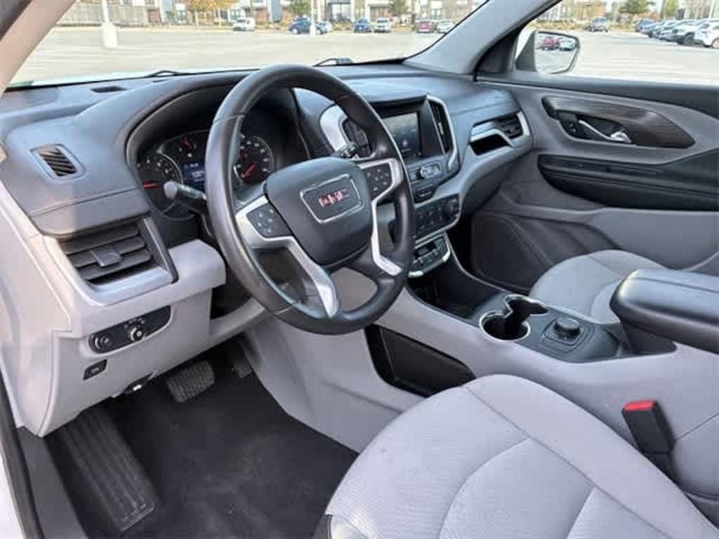 Used 2024 GMC Terrain SLE SUV