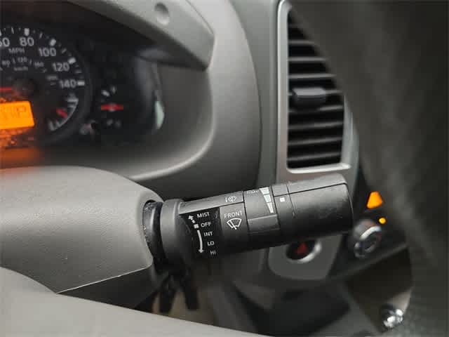 Thumbnail: 2015 Nissan Frontier - 26