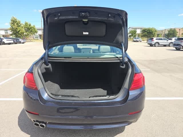 Thumbnail: 2011 BMW 5 Series - 18