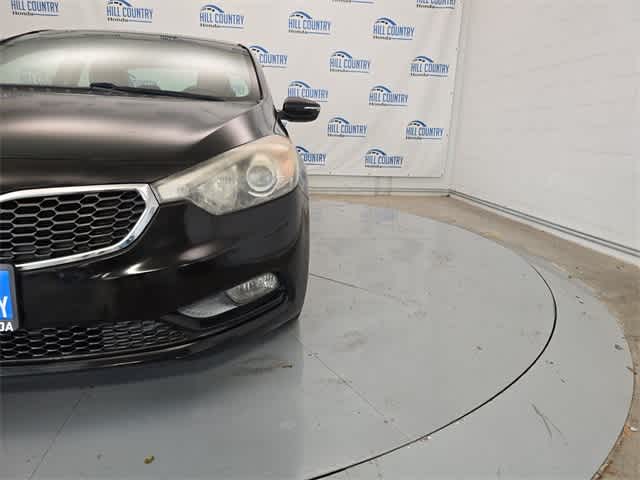 Thumbnail: 2015 Kia Forte - 11