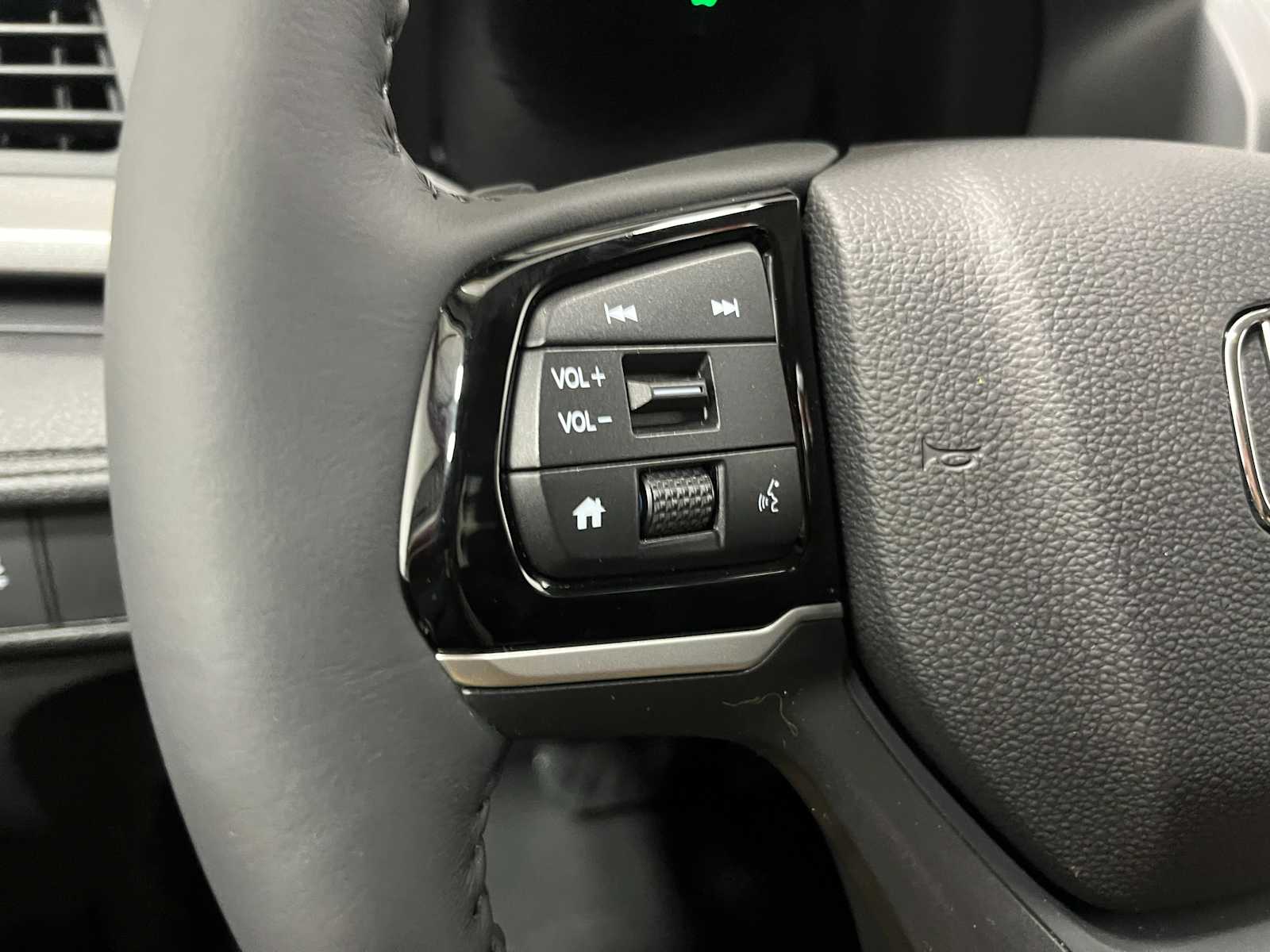 Thumbnail: 2026 Honda Odyssey - 17
