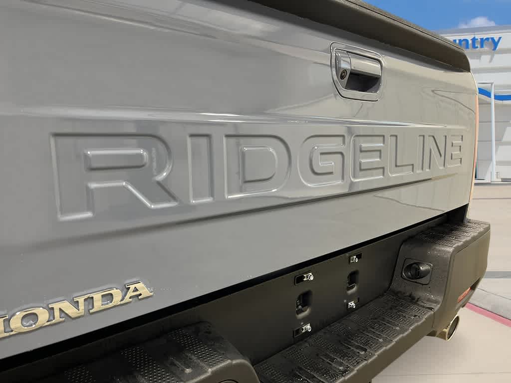 Thumbnail: 2026 Honda Ridgeline - 9