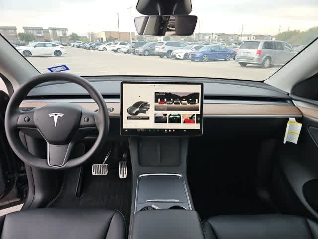 Thumbnail: 2023 Tesla Model Y - 13