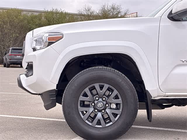 Thumbnail: 2023 Toyota Tacoma - 14