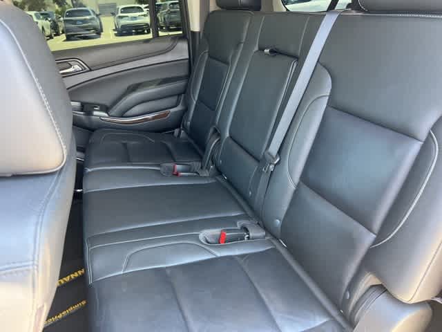 Thumbnail: 2019 Chevrolet Suburban - 21