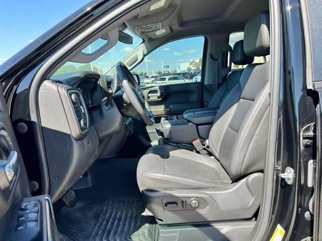 Thumbnail: 2021 Chevrolet Silverado 1500 - 26
