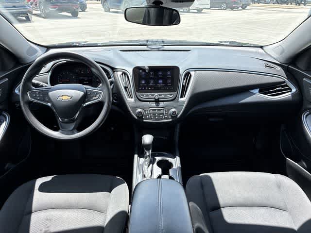 Thumbnail: 2023 Chevrolet Malibu - 16