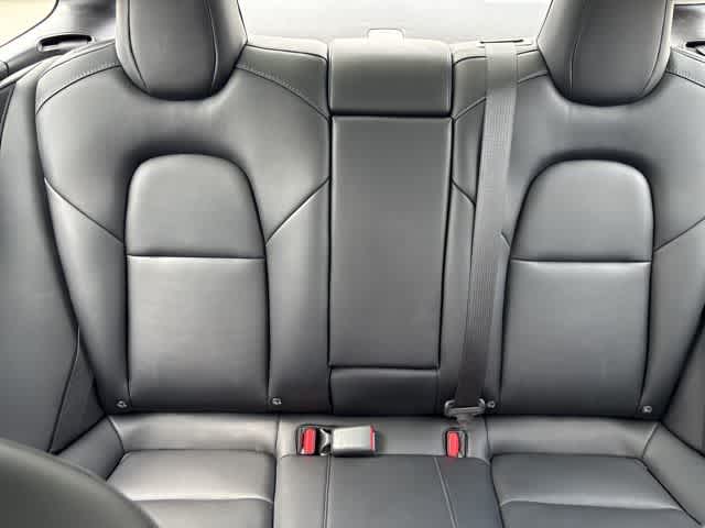 Thumbnail: 2022 Tesla Model 3 - 22