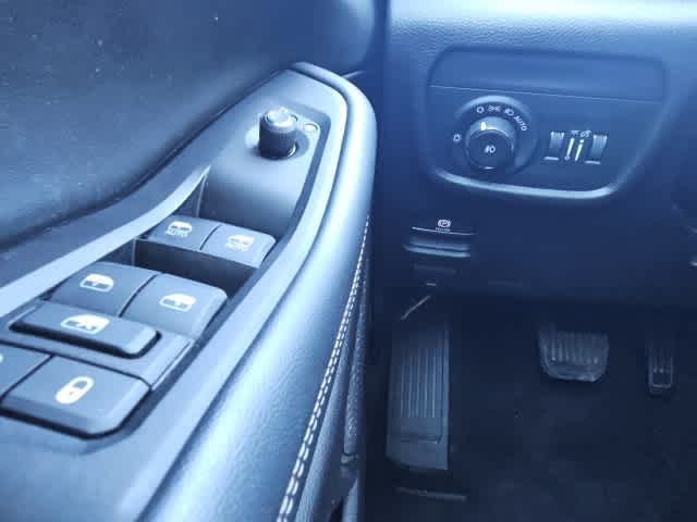 Thumbnail: 2023 Jeep Grand Cherokee - 13
