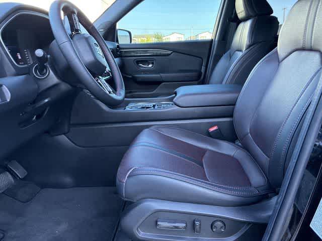 Thumbnail: 2025 Honda Pilot - 18
