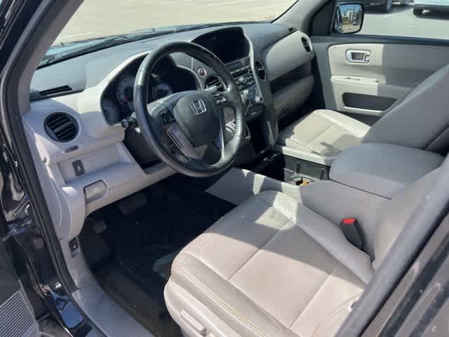 Thumbnail: 2015 Honda Pilot - 9