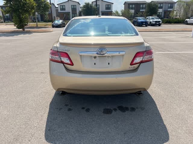 Thumbnail: 2010 Toyota Camry - 4