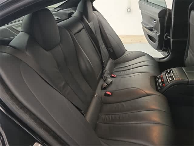 Thumbnail: 2018 BMW 6 Series - 22