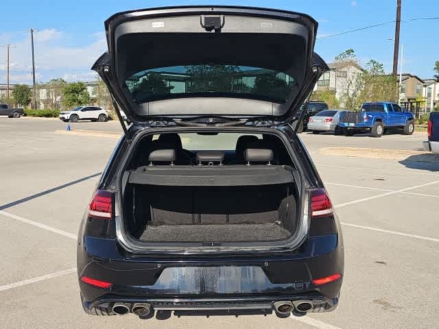 Thumbnail: 2019 Volkswagen Golf - 20