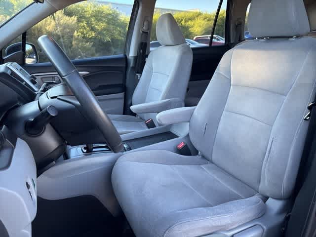 Thumbnail: 2019 Honda Pilot - 21