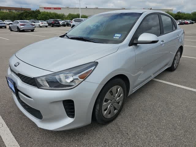 Thumbnail: 2020 Kia Rio - 1