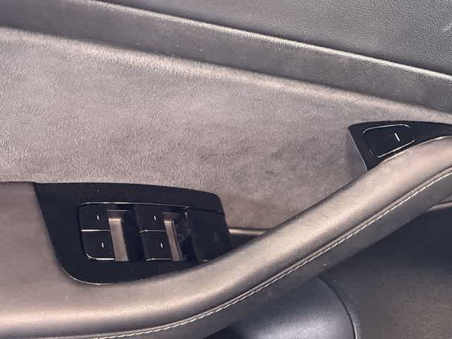 Thumbnail: 2020 Tesla Model 3 - 40