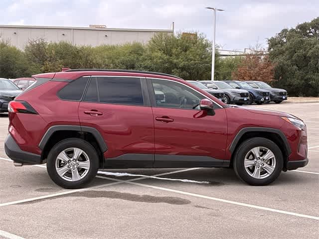 Thumbnail: 2022 Toyota RAV4 - 7