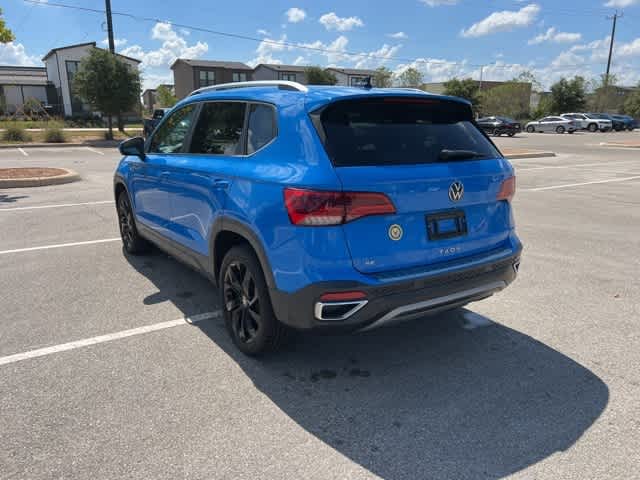Thumbnail: 2022 Volkswagen Taos - 3