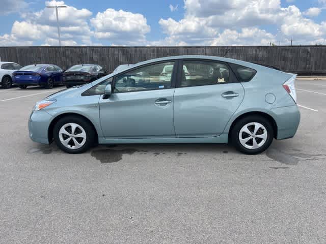 Thumbnail: 2015 Toyota Prius - 2