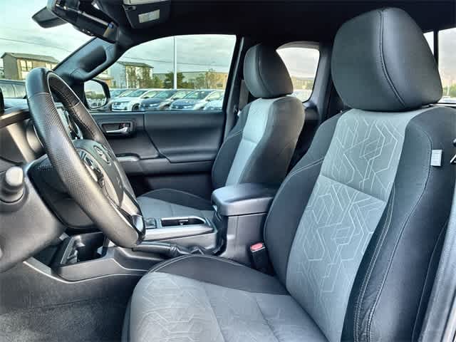 Thumbnail: 2023 Toyota Tacoma - 17