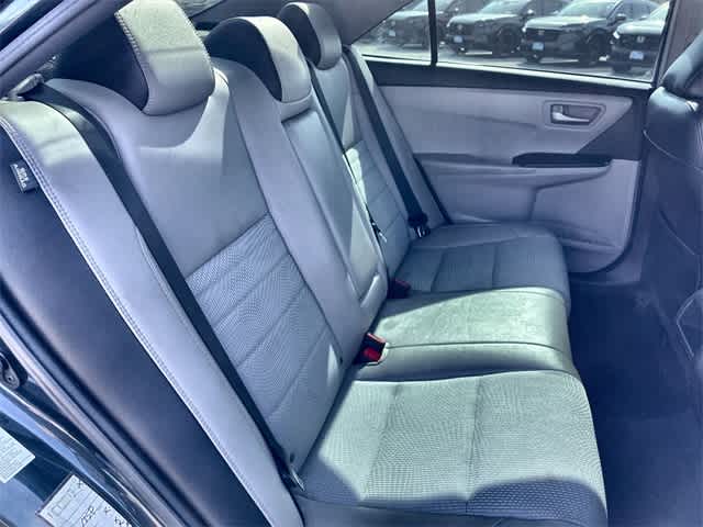 Thumbnail: 2016 Toyota Camry - 21