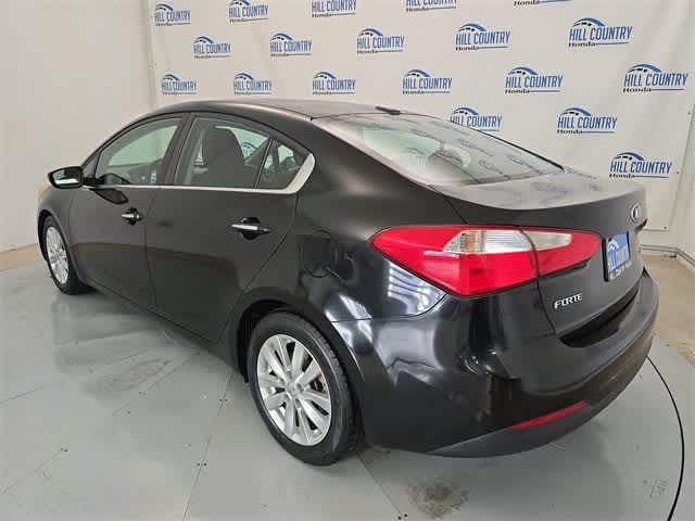 Thumbnail: 2015 Kia Forte - 4